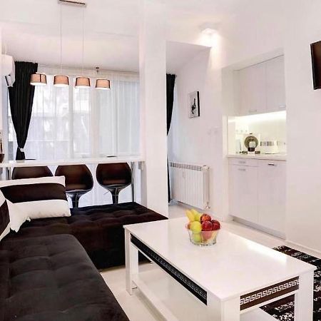 Zero-Waste Studio Apartment In Central Sofia Exterior foto