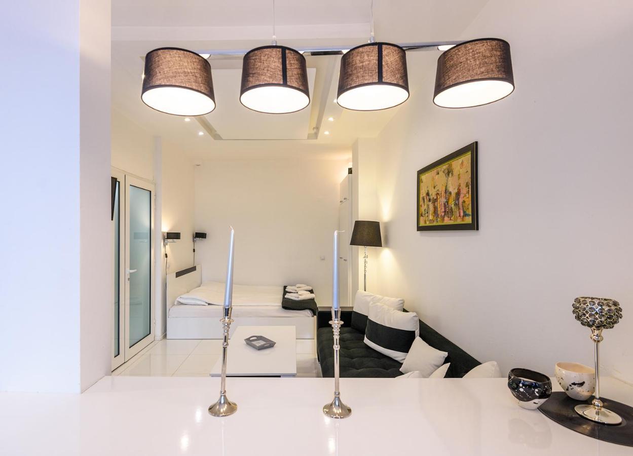 Zero-Waste Studio Apartment In Central Sofia Exterior foto